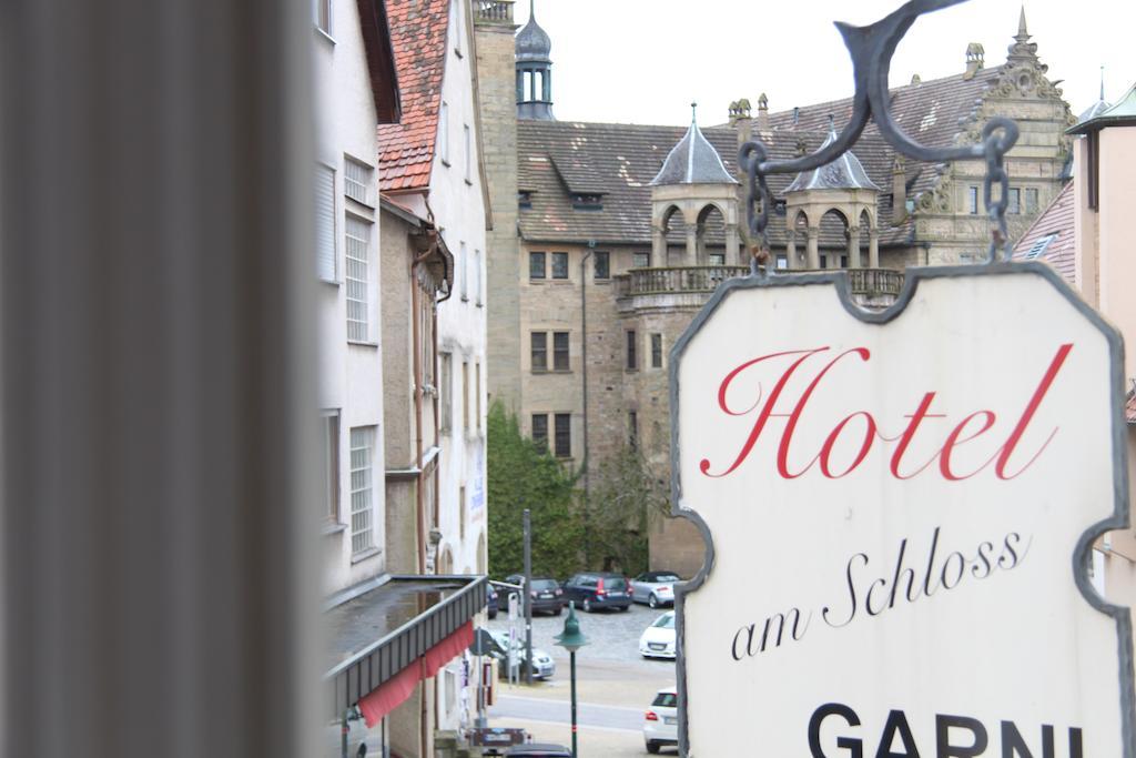 Hotel Am Schloss Neuenstein Szoba fotó